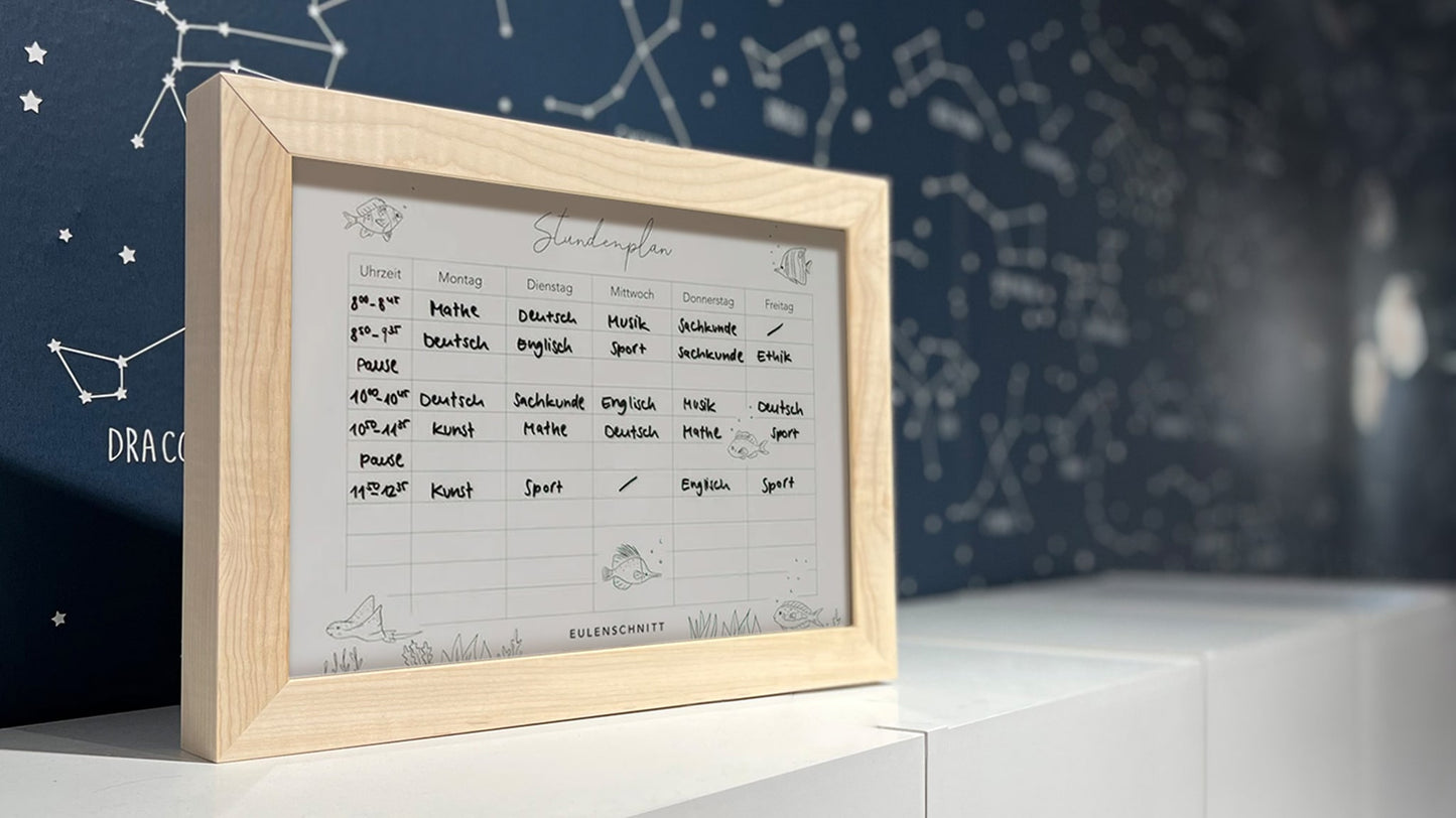 Bilderrahmen für Wochenplan. Der Stundenplan kann immer wieder angepasst und ergänzt werden.
