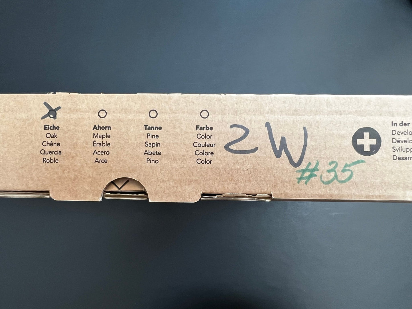 #35 Outlet – Eiche A4