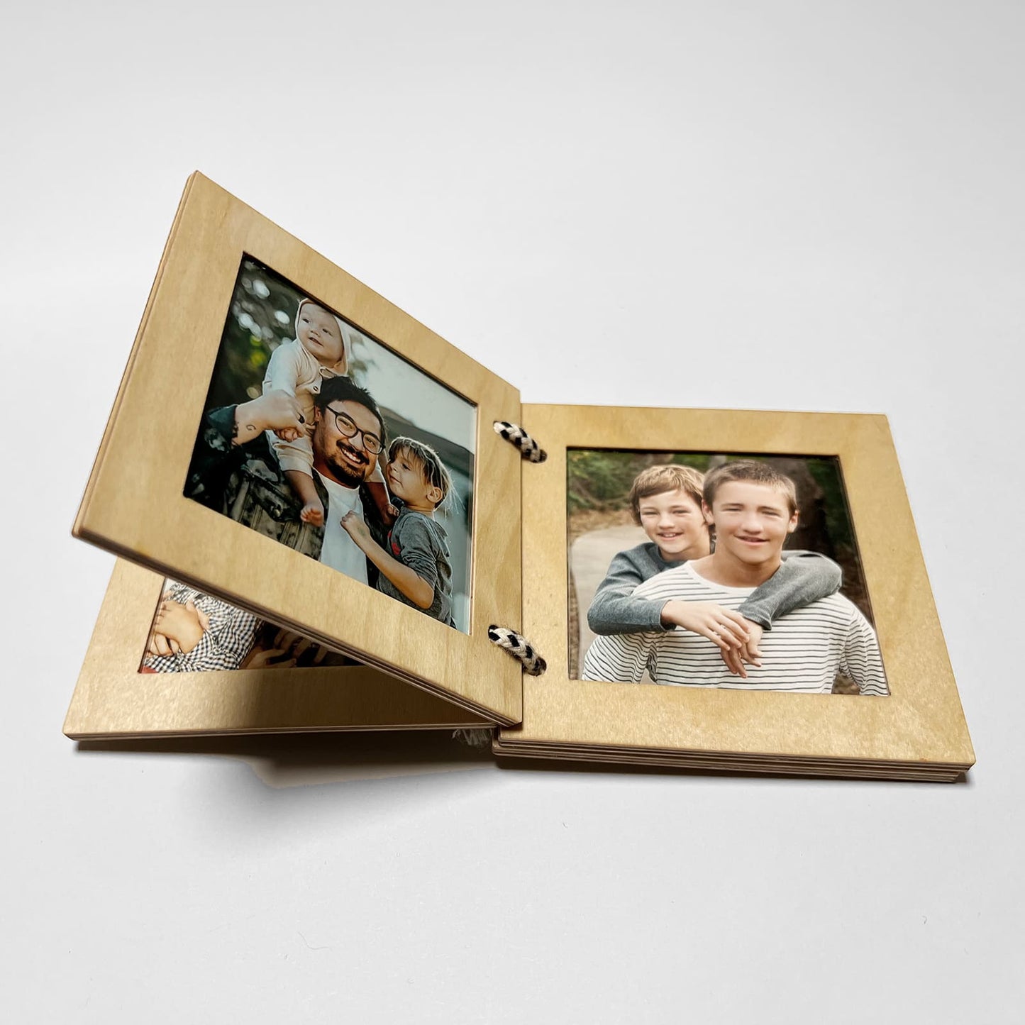 Fotobuch aus Holz (vorbestellen) - JAMU Products