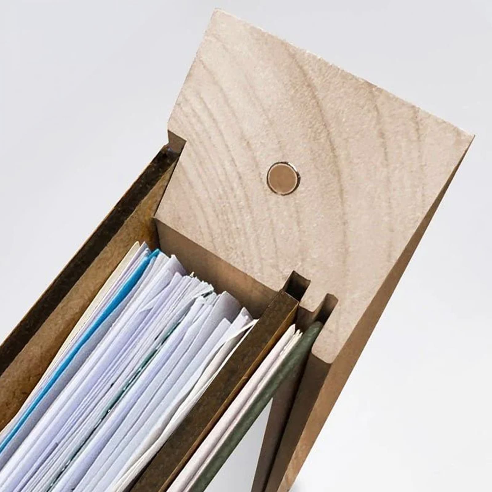 Ahorn Rahmen von oben geöffnet mit Archivfach