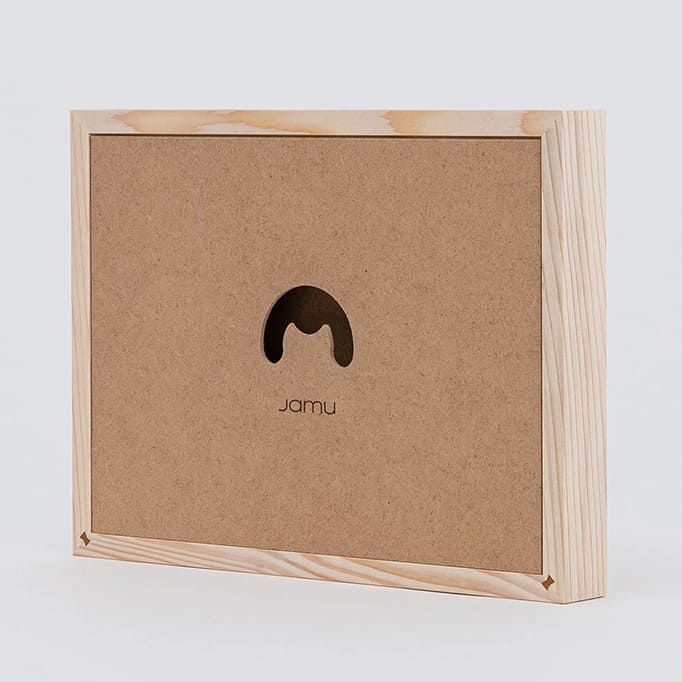 Rückseite mit der speziellen Aufhängung zum drehen des Rahmens